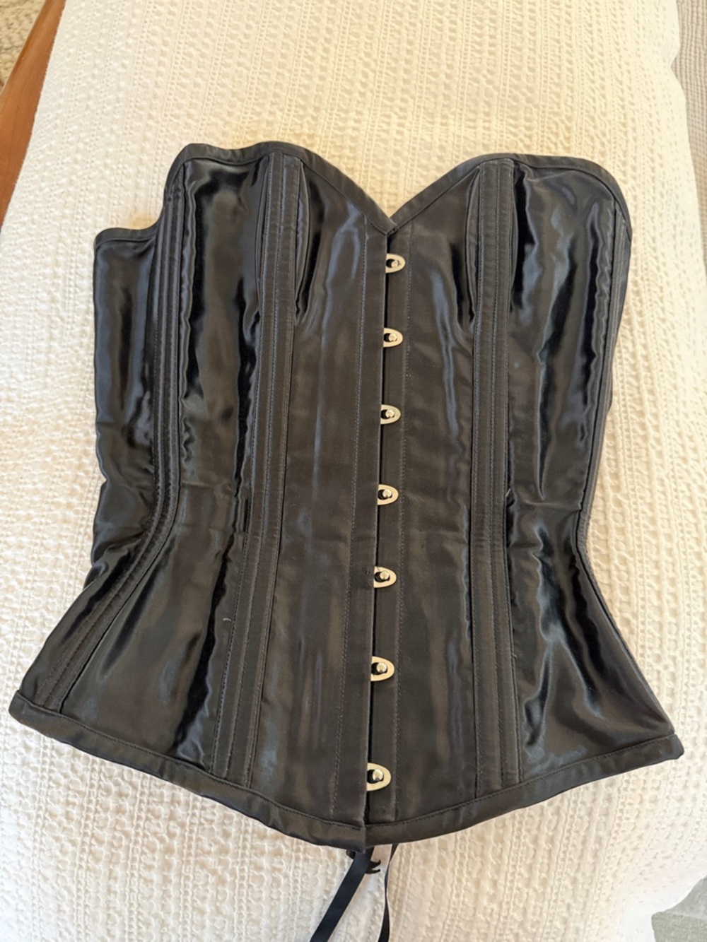 DARK GARDEN OF SAN FRANCISCO Black Sweetheart Satin Corset Size 24 - Picture 3 of 11